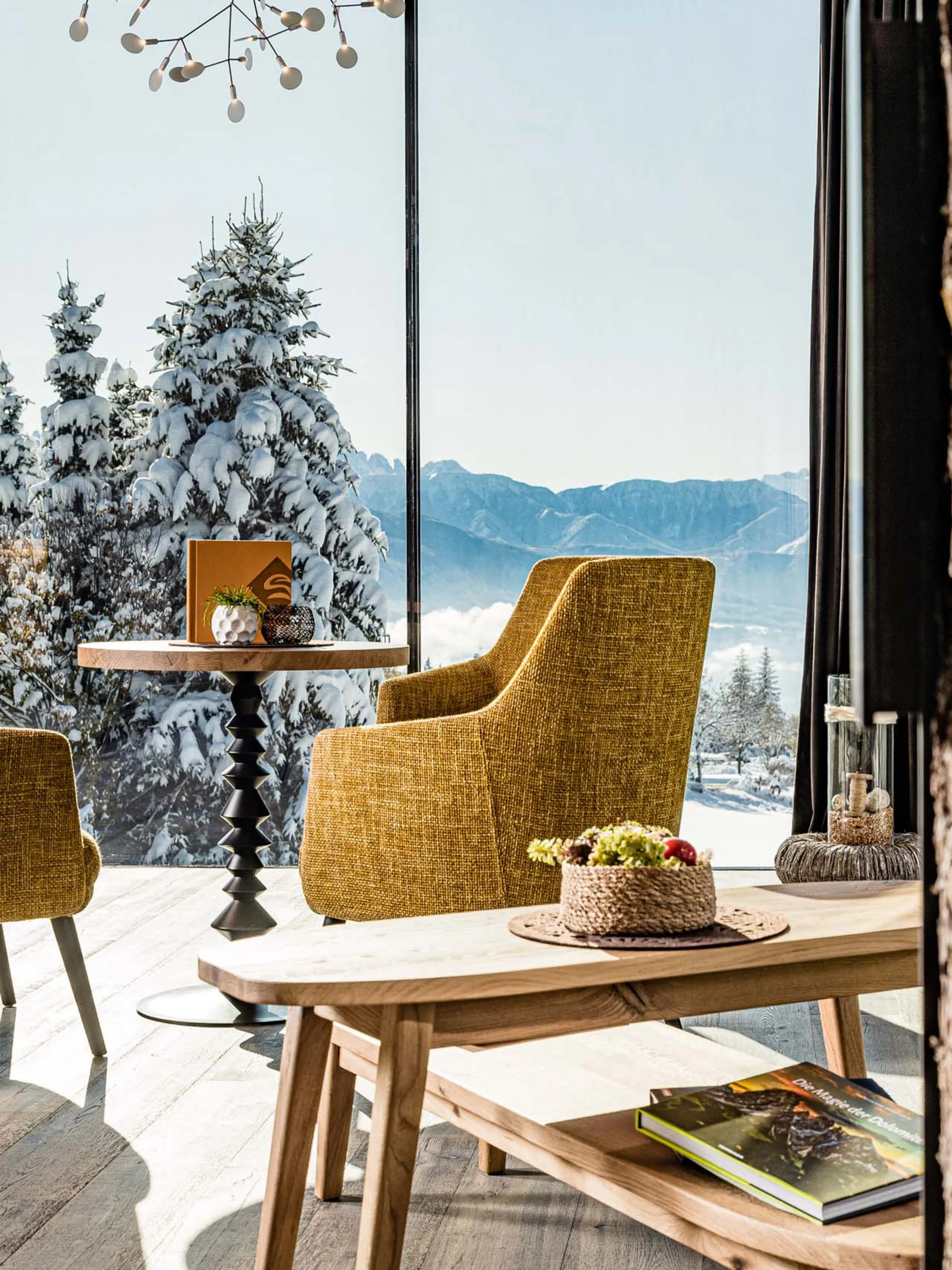 Ihr 4-Sterne-Superior-Hotel in Meransen Ihr 4-Sterne-Superior-Hotel in Meransen