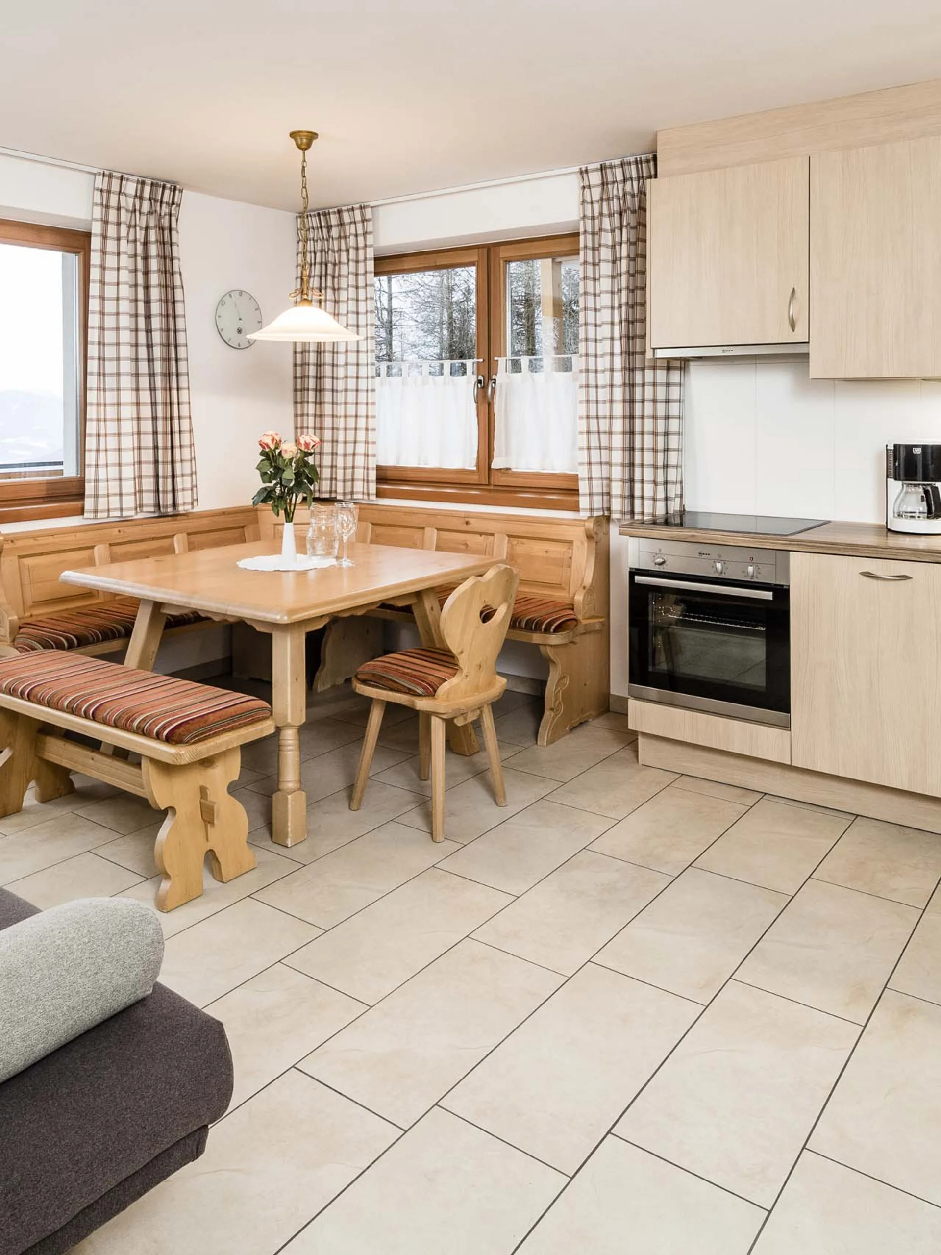 Zimmer, Suiten und Apartments im Sonnenberg Zimmer, Suiten und Apartments im Sonnenberg