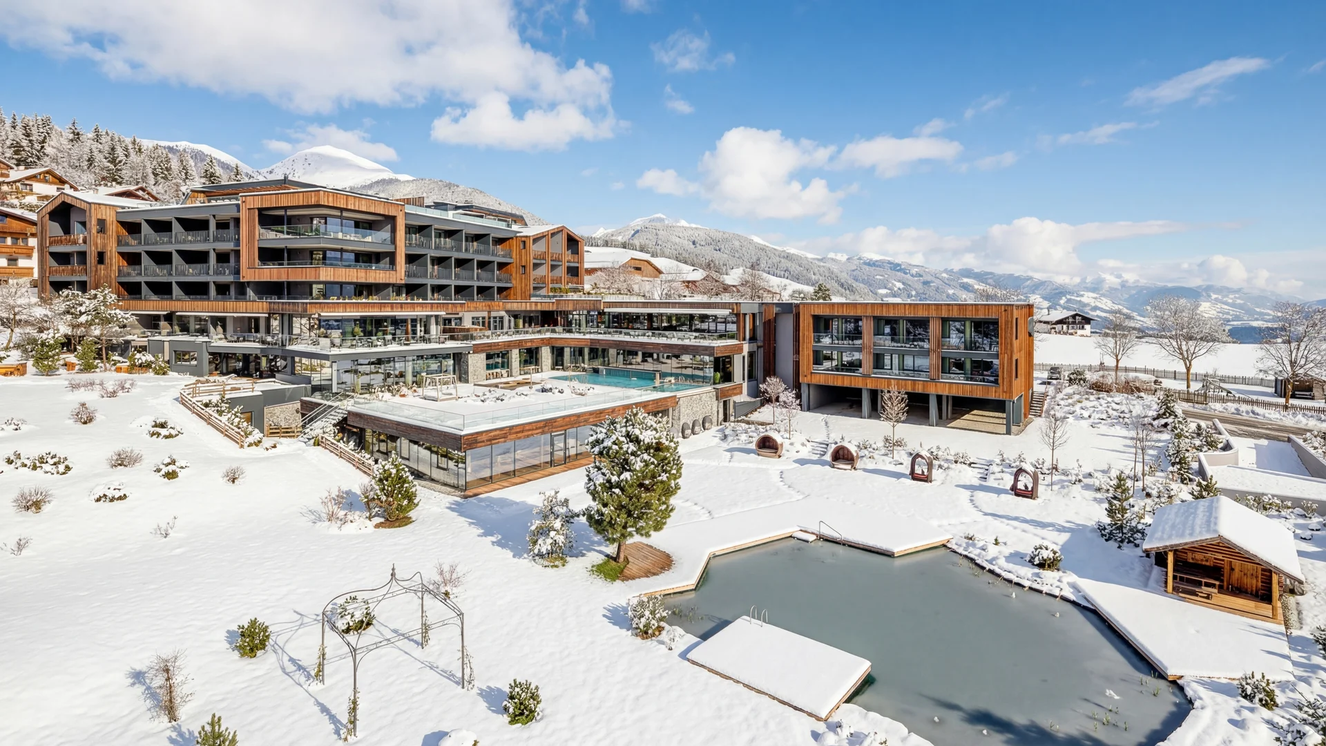 Your 4-star S hotel in Meransen Your 4-star S hotel in Meransen