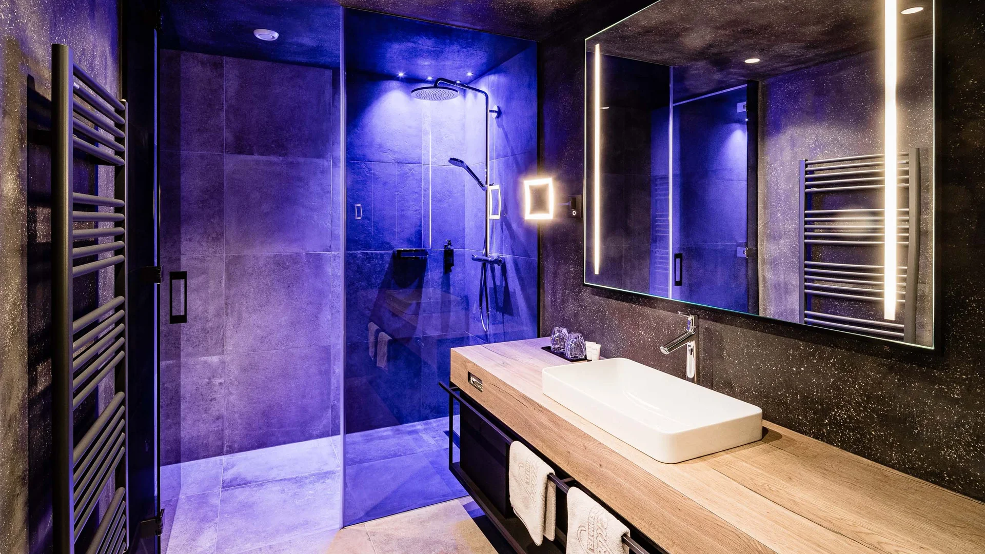 Ihr 4-Sterne-Superior-Hotel in Meransen Ihr 4-Sterne-Superior-Hotel in Meransen