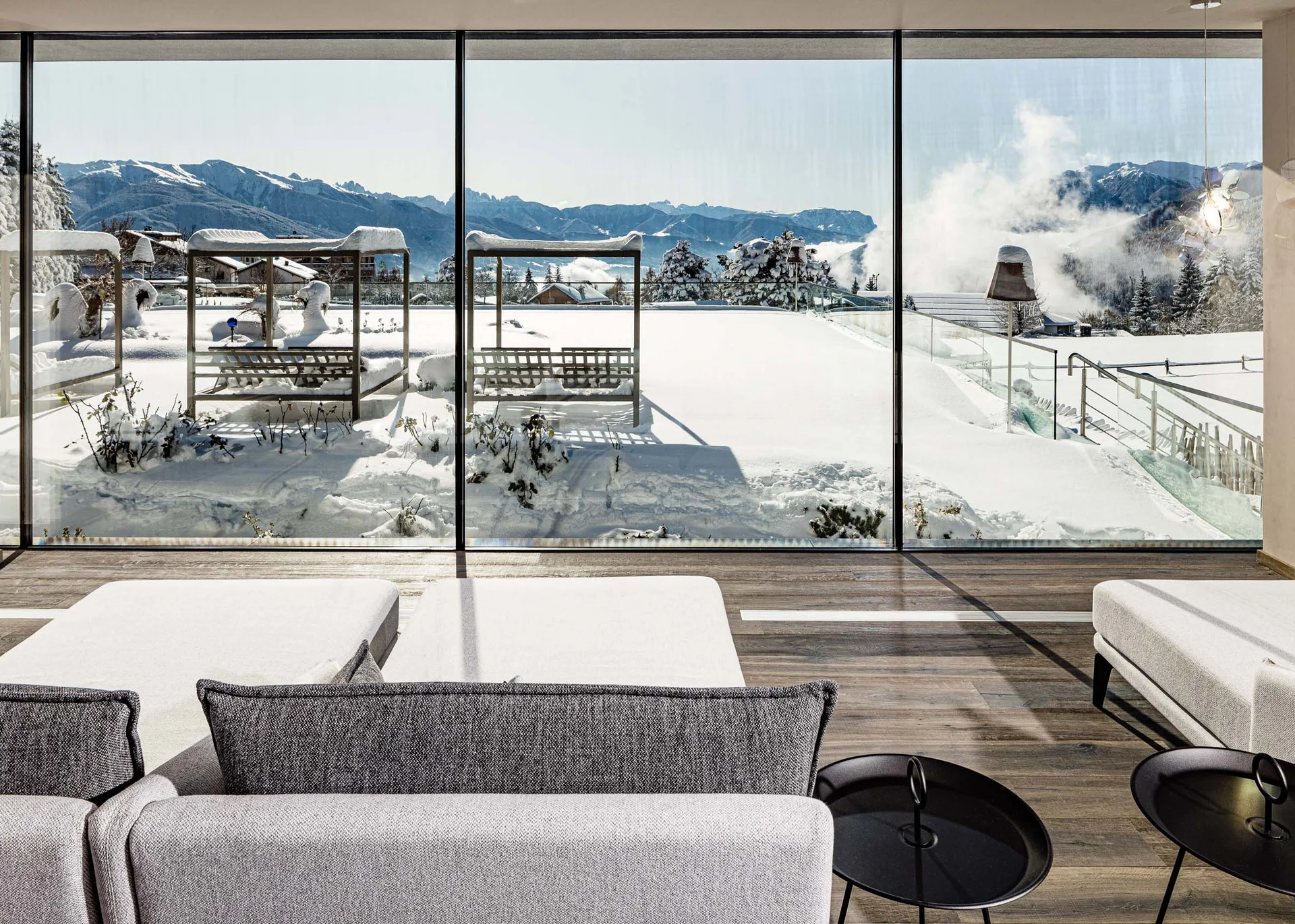 Bildergalerie des Hotels Sonnenberg Bildergalerie des Hotels Sonnenberg