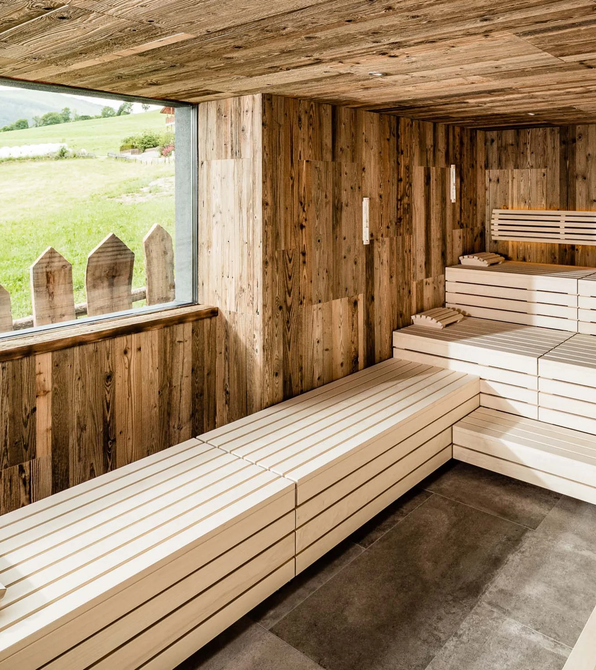 Your wellness hotel in Meransen Your wellness hotel in Meransen