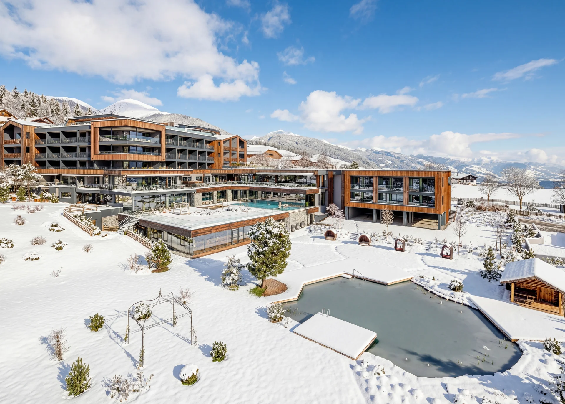 Bildergalerie des Hotels Sonnenberg Bildergalerie des Hotels Sonnenberg