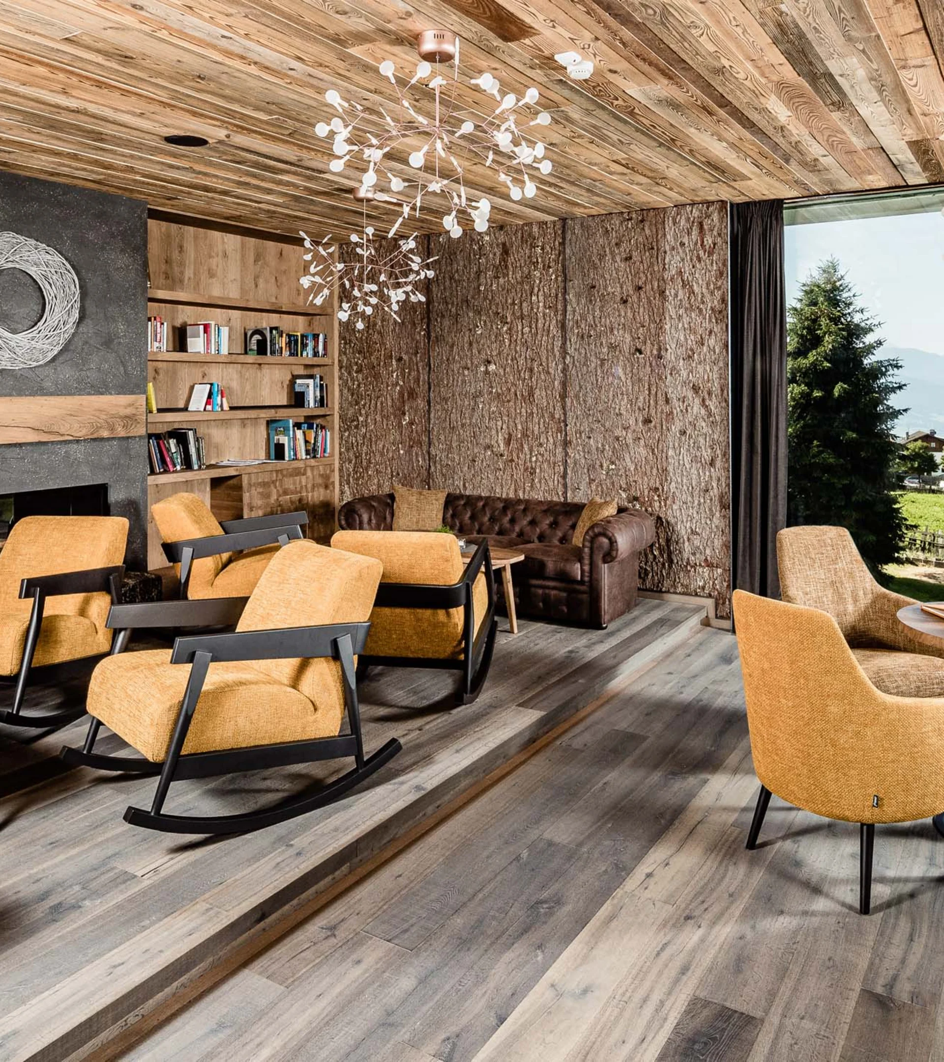 Ihr 4-Sterne-Superior-Hotel in Meransen Ihr 4-Sterne-Superior-Hotel in Meransen